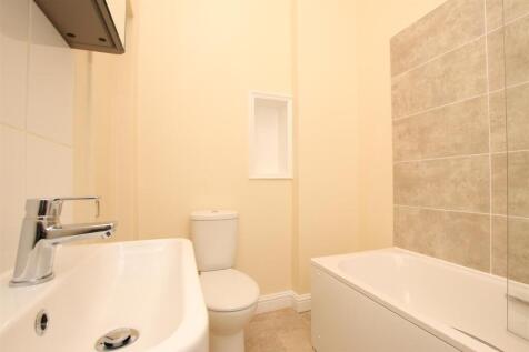 Bathroom.JPG