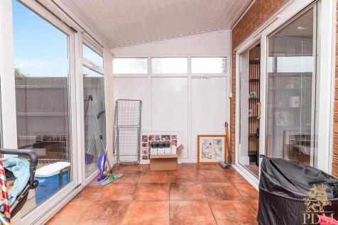 23, POPLAR CLOSE, CARLTON, NOTTINGHAM (16 of 27).j