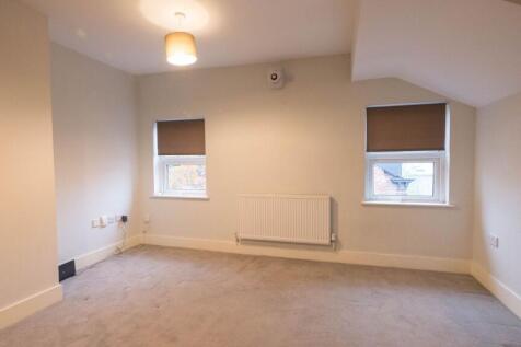 Open plan living / dining / kitchen