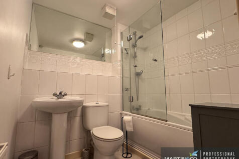 Clos Dewi Sant ba...