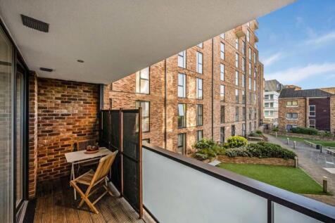 Property Image 8