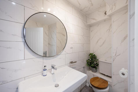 The Private Realtor-17 Ovington Mews-6_Lo