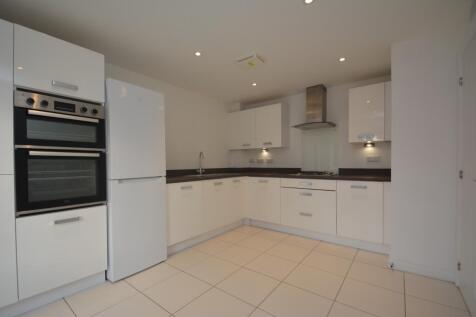 Pewitt Close, Shrewsbury, SY5 photo 4
