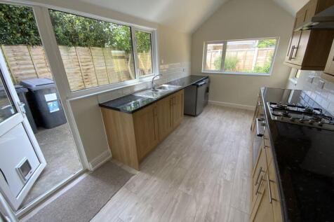 Stourfield Road, Southbourne, Bournemouth photo 4