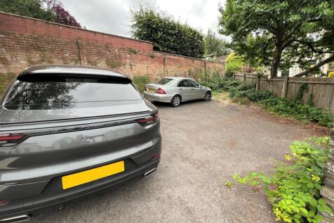 16 - Offices for Sale, Westbury-on -Trym, Bristol.