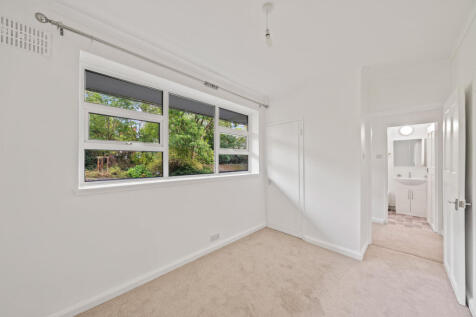 Brae Court, Kingston Hill, Kingston upon Thames, KT2 photo 3