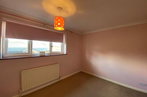 Thorpe Close, Chesterfield, Derbyshire, S41 photo 4