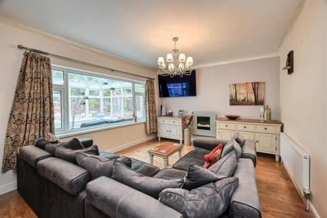 17 Beechwood Drive-13.jpg