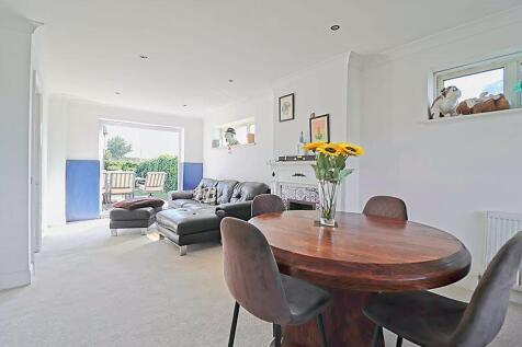 Living / Dining Room