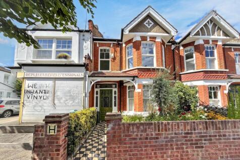 16 Revelstoke Road, Southfields, London, SW18 5PD