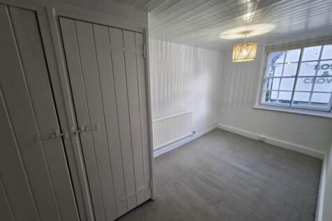 High St Ashwell  (11