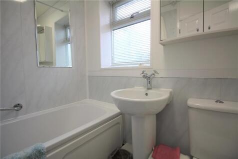 Alma Close, Cheltenham, Gloucestershire, GL51 photo 5