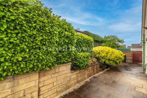 Side Garden image 2