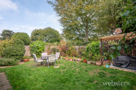 Rear garden 1