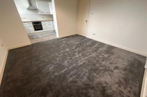 Heathley Park Drive, Rowlinson Court, LE3 photo 5
