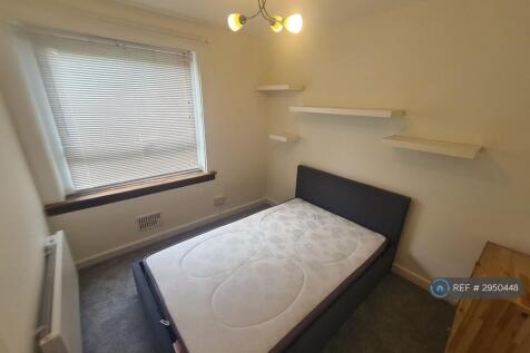 Bedroom 2 Photo 1
