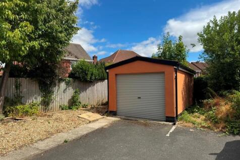 Garage.jpg