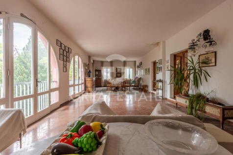 Interno
