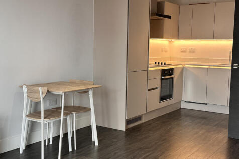6 Cheetham Hill Road,  Manchester, M4 photo 3