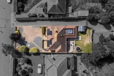 12 Woodland Avenue Final-6.jpg