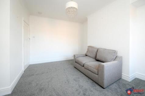 Marleen Avenue, Heaton, Newcastle Upon Tyne photo 3