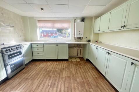 Arden, Hough Green, Widnes photo 3