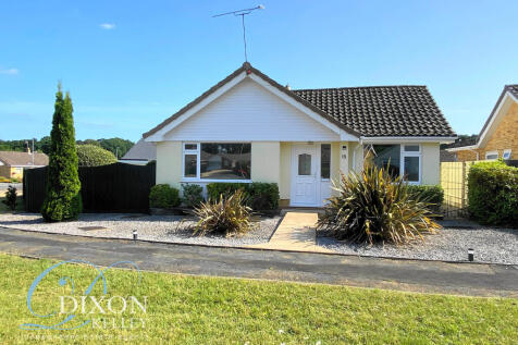 Ferndown, BH22 - property photo
