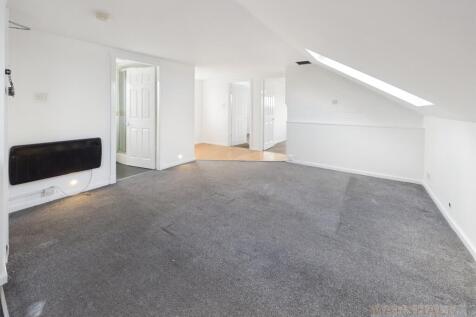 Westhead Close, Kirkby, Liverpool, L33 photo 5
