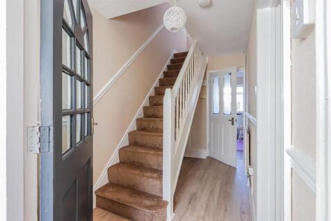 gloucester close-3.jpg