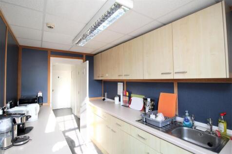 Communal Kitchen.JPG