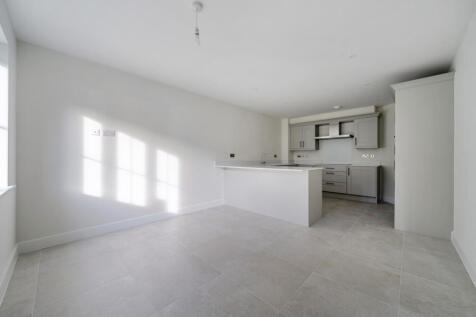 1408243-24-698b11...