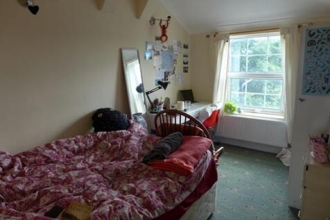 Bed 1.jpg