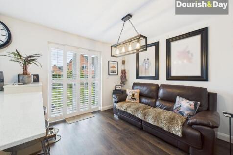 Family Area To The Kitchen