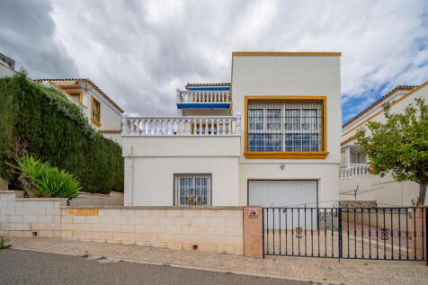 Los Dolses Villa
