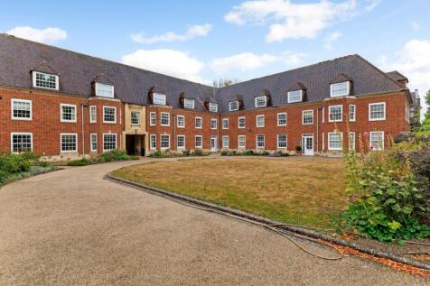 97268_161-The-Close-Salisbury (5).jpg