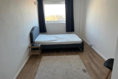 Park Ct, Bedroom.jpg