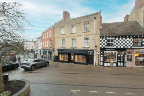 Retail Property (high street) to rent Image 7