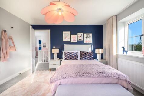 Eden Green - The Jade Number 35 - Bedroom