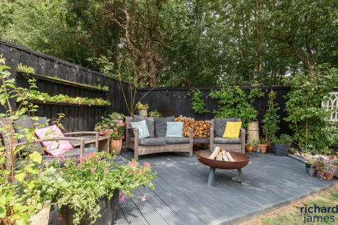 627630c52e204f4e8aa3a49f0bc75f1e