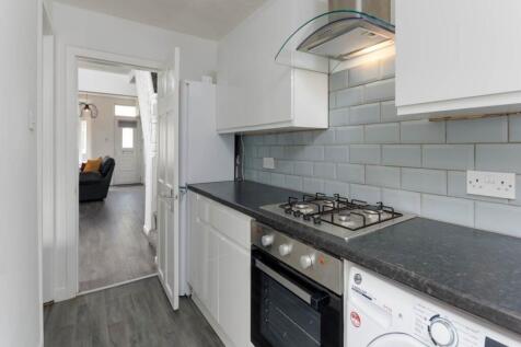 Mirfield Street (Bills Exclusive), Kensington, Liverpool photo 4
