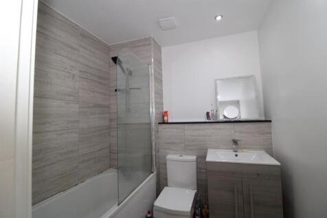 9 crescent bath.jpeg