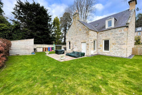 Rear of Property.JPG