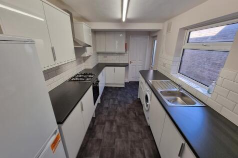 15 Aylesford Street, Leamington Spa photo 2