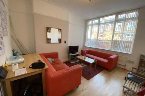 Denison Road, Victoria Park, £125pppw photo 3