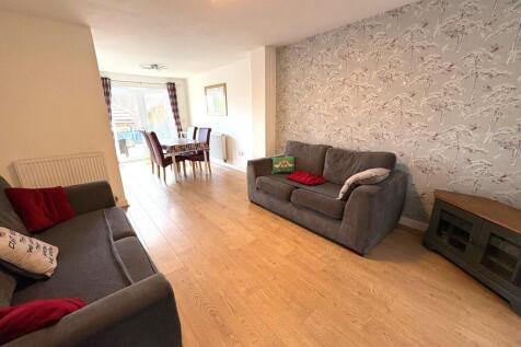 Etchingham Drive, St. Leonards-On-Sea, TN38 photo 4
