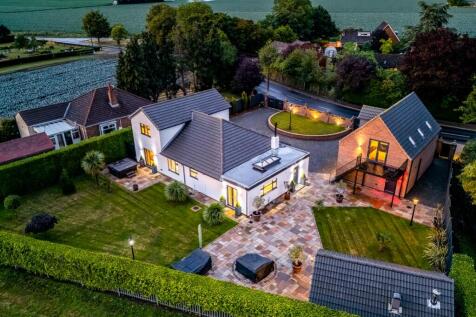 Rose Lodge (Fishtoft) Twilight-2