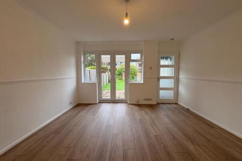 Wharfedale, Thornbury, BS35 photo 3