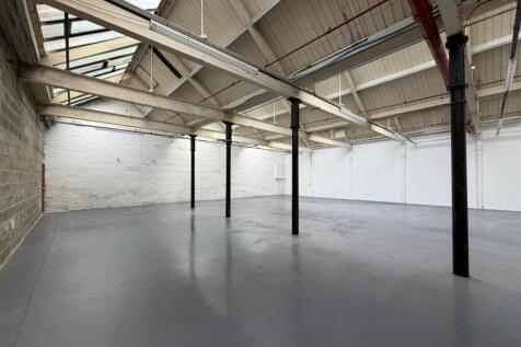 Light Industrial to rent Image 4
