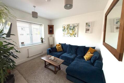 Living Room.JPG