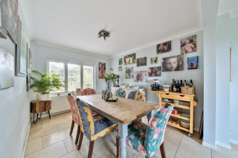 1301977-17-684070...